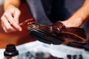 Read more about the article How to Clean Leather Shoes? 5 Easy Steps