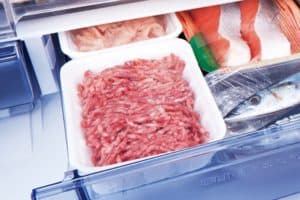 How Long Does Ground Beef Last in the Fridge? (Raw)