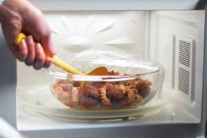 Read more about the article Can You Put Glass in the Microwave? How Safe Is It?