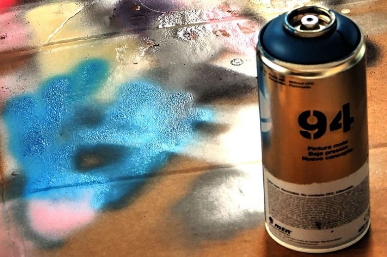 How to Remove Spray Paint from Metal? 6 Easy Ways HowChimp