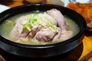 Read more about the article How Long Does It Take to Boil a Whole Chicken?