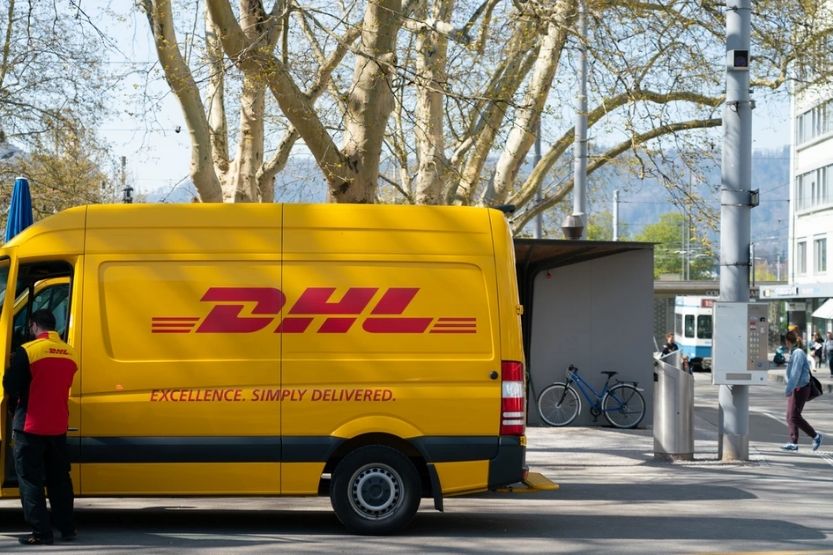 how-long-does-dhl-take-to-deliver-dhl-delivery-time-howchimp